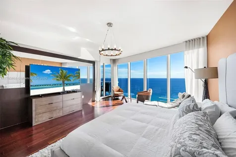 2711 S Ocean Drive Hollywood FL 33019