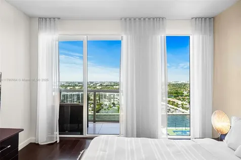 2711 S Ocean Drive Hollywood FL 33019
