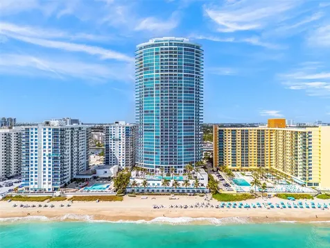 2711 S Ocean Drive Hollywood FL 33019