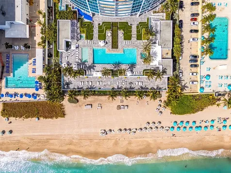 2711 S Ocean Drive Hollywood FL 33019