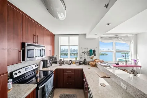 650 West Avenue Miami Beach FL 33139