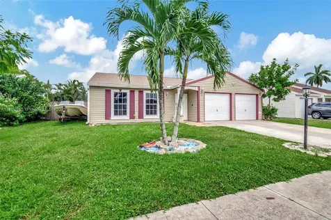 5279 W Canal Circle W Lake Worth FL 33467