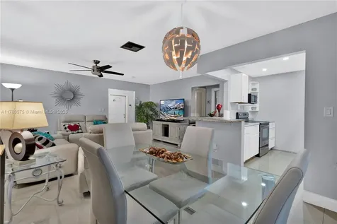 14723 SW 86th Lane Miami FL 33193