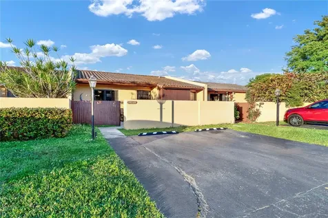 14723 SW 86th Lane Miami FL 33193