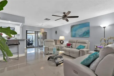 14723 SW 86th Lane Miami FL 33193