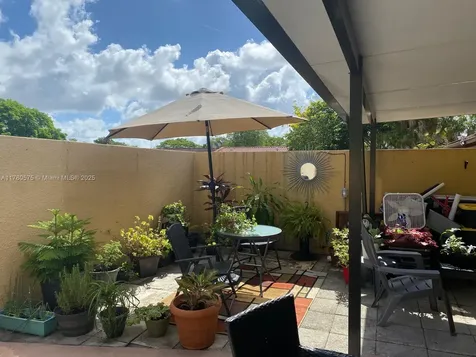 14723 SW 86th Lane Miami FL 33193