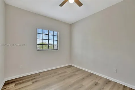 4208 N Dixie Highway Oakland Park FL 33334