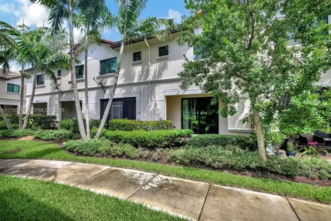 4208 N Dixie Highway Oakland Park FL 33334