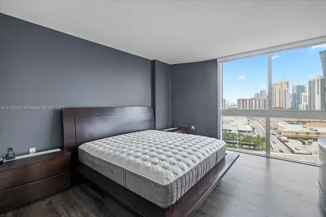 200 Sunny Isle Bl Sunny Isles Beach FL 33160