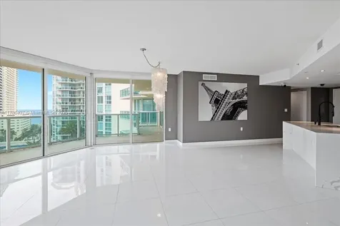 200 Sunny Isle Bl Sunny Isles Beach FL 33160