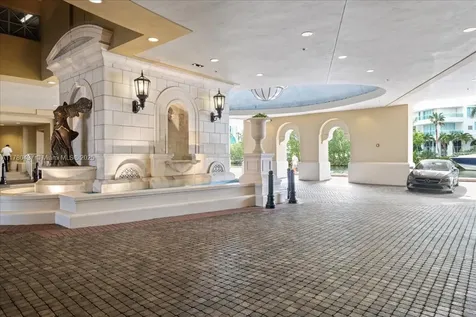 200 Sunny Isle Bl Sunny Isles Beach FL 33160
