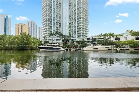 200 Sunny Isle Bl Sunny Isles Beach FL 33160