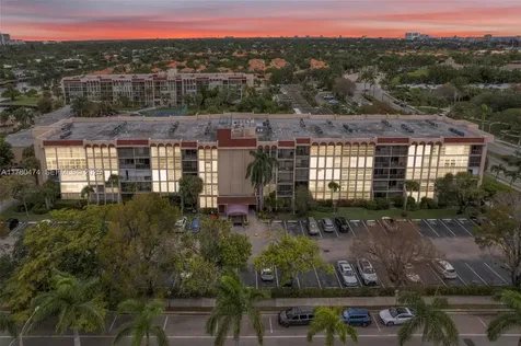 2101 Atlantic Shores Boulevard Hallandale Beach FL 33009