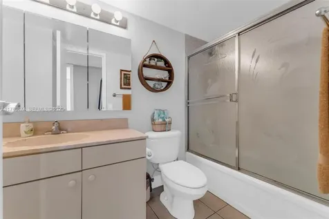 2101 Atlantic Shores Boulevard Hallandale Beach FL 33009