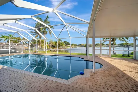 8411 NW 19th Street Pembroke Pines FL 33024