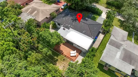 281 NE 48th Terrace Miami FL 33137