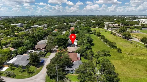 281 NE 48th Terrace Miami FL 33137