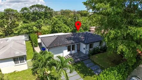 281 NE 48th Terrace Miami FL 33137
