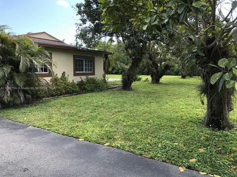 9150 SW 112th Street Miami FL 33176
