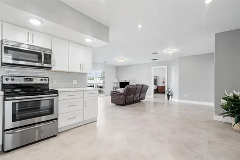 555 E Dania Beach Boulevard Dania Beach FL 33004