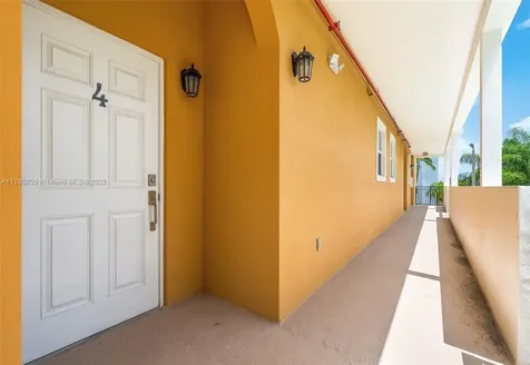 555 E Dania Beach Boulevard Dania Beach FL 33004