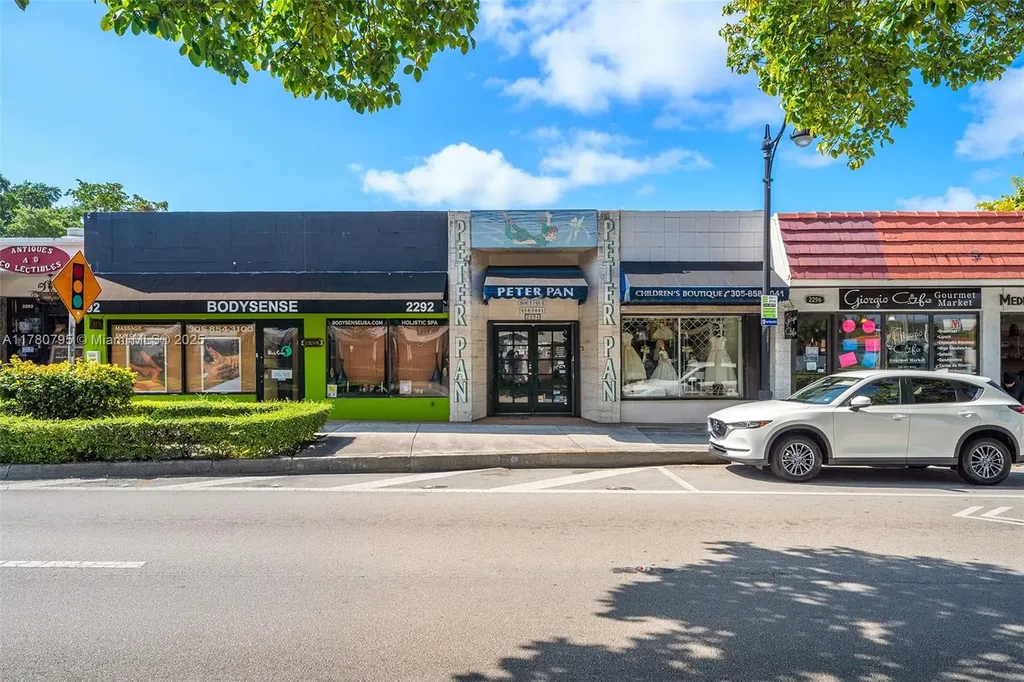 2292 SW 22nd Street Miami FL 33145