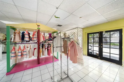 2292 SW 22nd Street Miami FL 33145