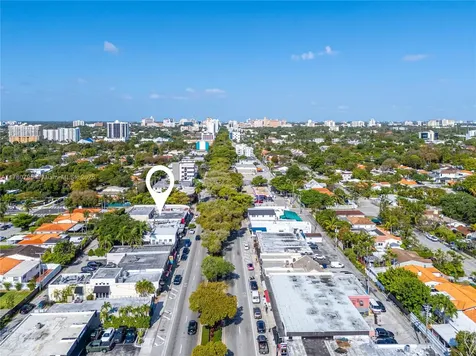 2292 SW 22nd Street Miami FL 33145