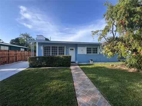 73 E 53rd Terrace Hialeah FL 33013
