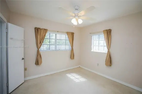 73 E 53rd Terrace Hialeah FL 33013