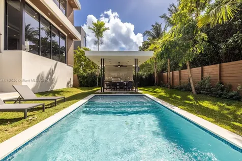 736 NE 77th Street Miami FL 33138