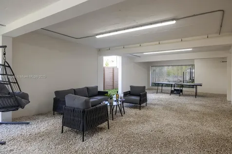 736 NE 77th Street Miami FL 33138