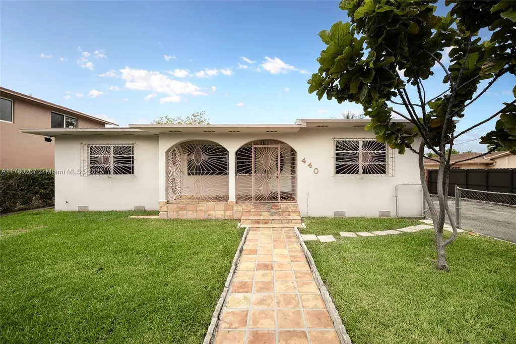 440 SW 80th Avenue Miami FL 33144