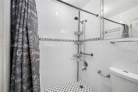 440 SW 80th Avenue Miami FL 33144