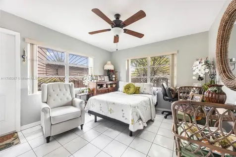 440 SW 80th Avenue Miami FL 33144