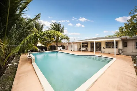 440 SW 80th Avenue Miami FL 33144