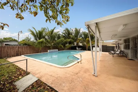 440 SW 80th Avenue Miami FL 33144