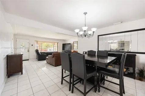 440 SW 80th Avenue Miami FL 33144