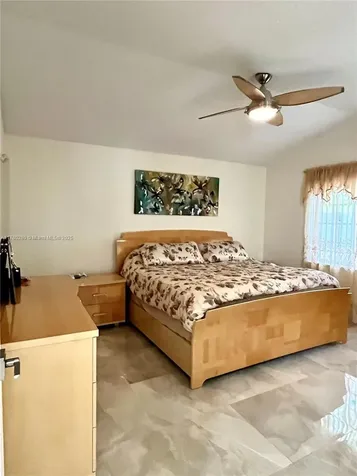 17654 SW 6th Street Pembroke Pines FL 33029