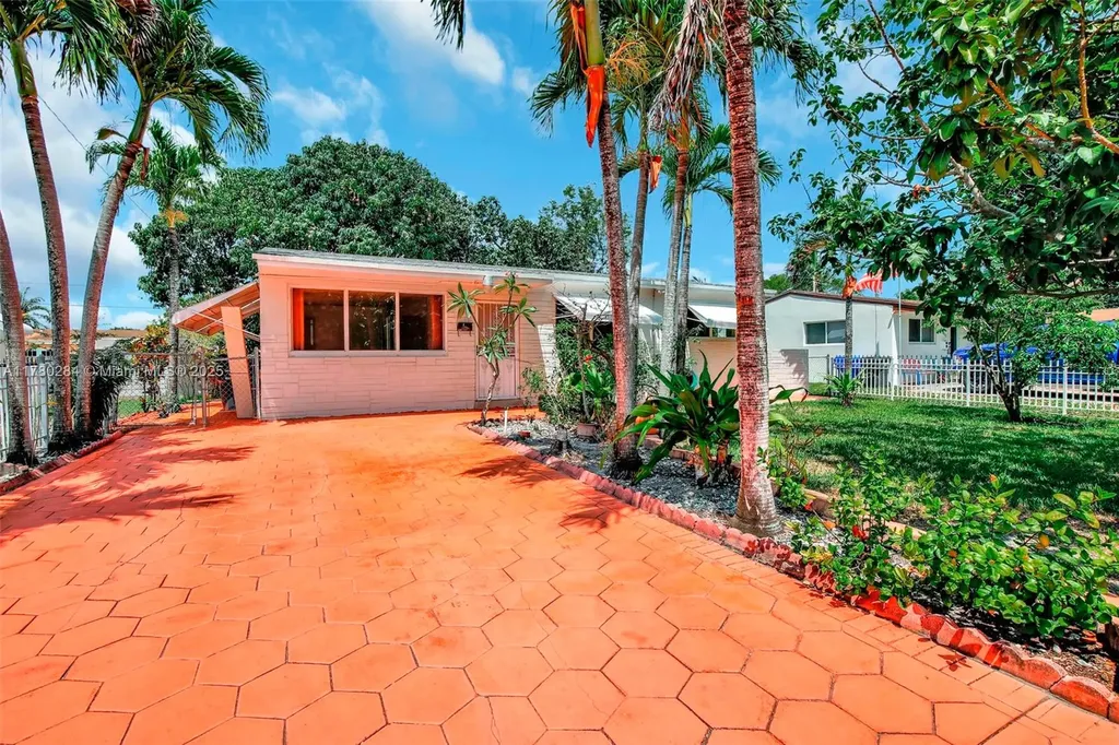 7421 Simms Street Hollywood FL 33024