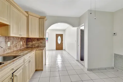 7421 Simms Street Hollywood FL 33024