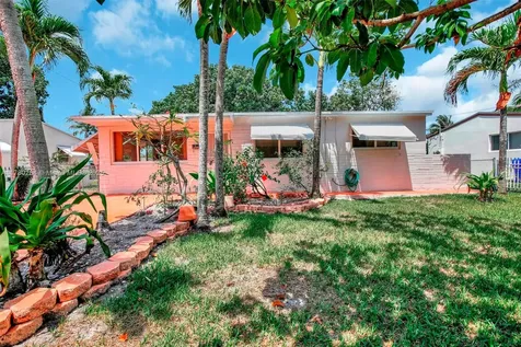 7421 Simms Street Hollywood FL 33024