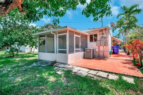 7421 Simms Street Hollywood FL 33024