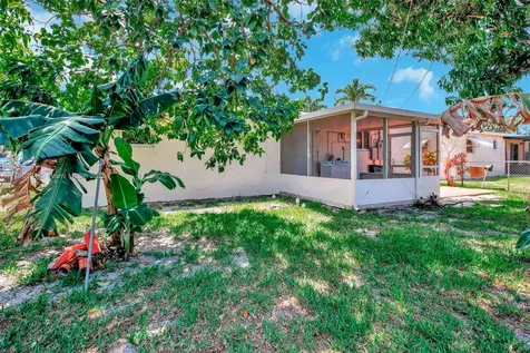 7421 Simms Street Hollywood FL 33024