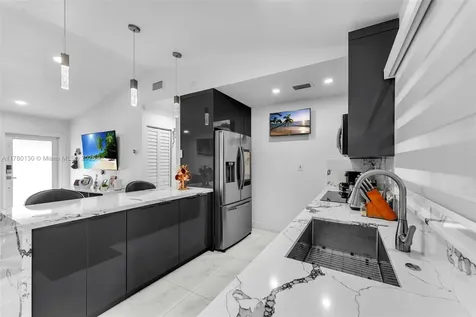 15389 SW 69th Lane Miami FL 33193