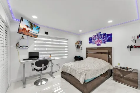 15389 SW 69th Lane Miami FL 33193