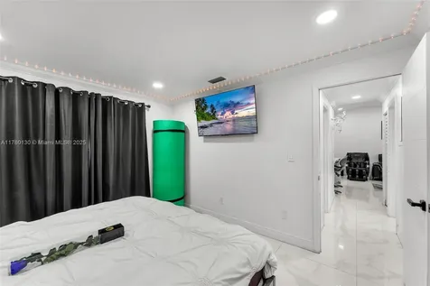 15389 SW 69th Lane Miami FL 33193