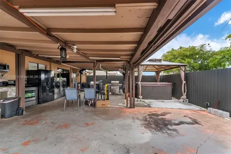 15389 SW 69th Lane Miami FL 33193