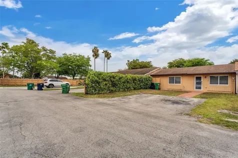 15389 SW 69th Lane Miami FL 33193
