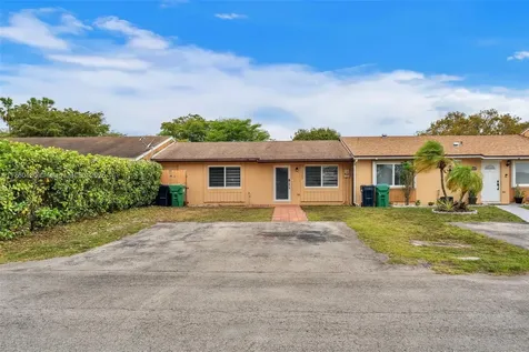 15389 SW 69th Lane Miami FL 33193